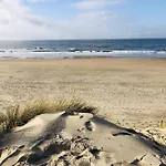 Luxus Duenen Aan Zee I Ruhig In Den Duenen I 400 M Zum I 4 Personen *