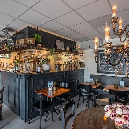 Alpehytte Luxe Marbella Aan Zee *